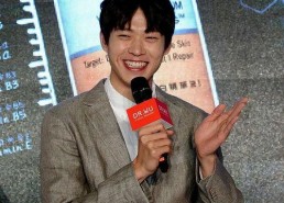 一线吃瓜娱乐圈攻是谁,他是如何成为娱乐圈焦点人物的？